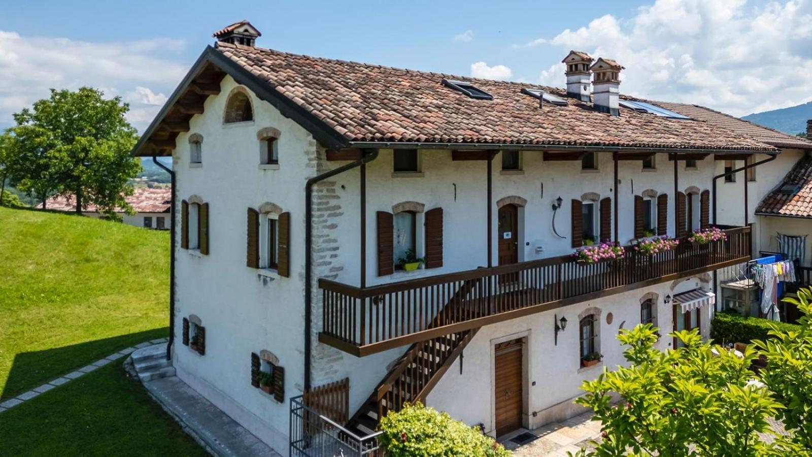 Casa Giovannella Feltre Exterior foto